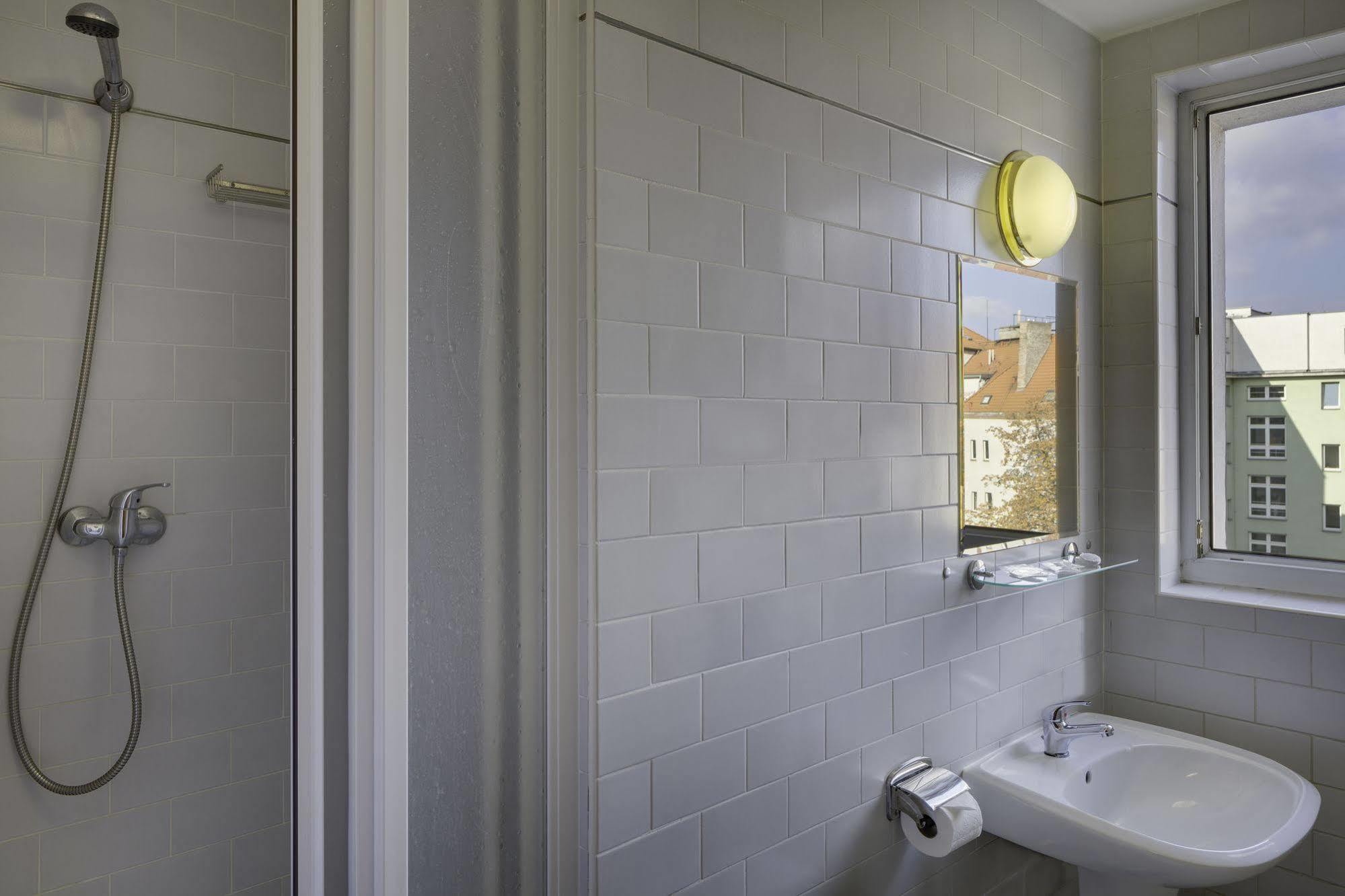 Hotel Otar Πράγα Εξωτερικό φωτογραφία
