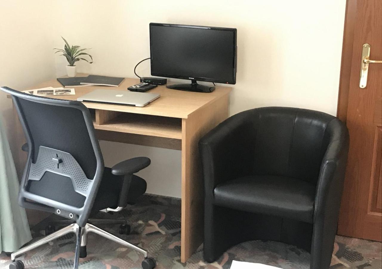 Hotel Otar Πράγα Εξωτερικό φωτογραφία